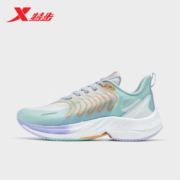 特步（XTEP）【门店同款】騛速3.0跑鞋女鞋秋季新款跑步鞋网面运动鞋 帆白/珊瑚绿 37