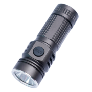 在路上M3 PRO-2 迷你强光手电筒 USB直充电手电筒 微型小手电筒防身 户外防水家用远射手电筒 暖黄光4000K（昏黄 如傍晚太阳光）