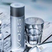 VOSS 芙丝 饮用天然矿泉水500ml*12瓶弱碱性水 1件装