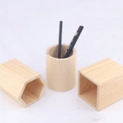 天降福利：家逸 实木笔筒