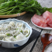 PLUS会员：湾仔码头 上汤小云吞荠菜猪肉 600g 75只 *4件