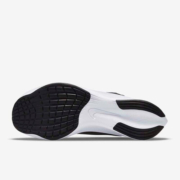 耐克/NIKE   男子新款 Zoom Fly 4 男子跑步鞋 CT2392 CT2392-001 42