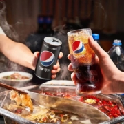 聚划算百亿补贴、限时抢：百事可乐 原味无糖碳酸饮料迷你罐汽水200ml*8罐