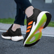 京东百亿补贴：adidas 阿迪达斯 男鞋女鞋 2023秋季新款运动鞋情侣鞋户外健身缓震透气低帮跑步鞋 G54875/// 37