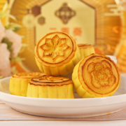 澳门百年老牌，英记饼家 二重奏奶黄月饼（流心+杨枝甘露）360g