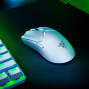闭眼买：RAZER 雷蛇 毒蝰 V2 Pro 专业版 无线游戏鼠标 30000DPI