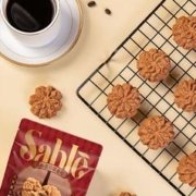 SABLE 莎布蕾 小花珍妮黄油软曲奇饼干网红饼干零食小吃休闲下午茶咖啡味50g