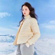 多色可选雪中飞 新款羽绒服外套