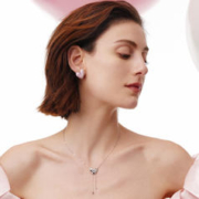 HEFANG Jewelry 何方珠宝 HEFANG何方告白爱心耳钉轻奢小众设计新款耳环耳饰品送女友礼物
