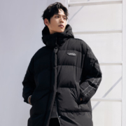 京东百亿补贴：波司登BOSIDENG时尚休闲男女长款羽绒服 黑色8056