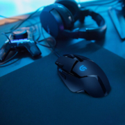 Logitech 罗技 G402 游戏鼠标