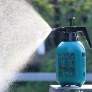 南叶 喷水壶 1.5L 波纹绿