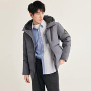 雪中飞 短款羽绒服运动休闲多口袋防静电连帽男士羽绒服