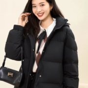 京东百亿补贴：雅鹿 短款羽绒服女