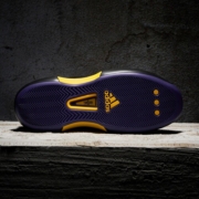 adidas阿迪达斯官方CRAZY 1男子复刻版中高帮专业篮球鞋FZ6208