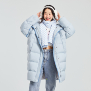 雪中飞 年轻保暖设计立体女式中长款茧型羽绒服