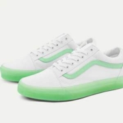 VANS 万斯 Old School 女士清爽果冻色低帮板鞋