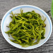 香煞人 碧螺春绿茶2023新茶叶毛尖明前春茶罐礼盒装送礼长辈500克
