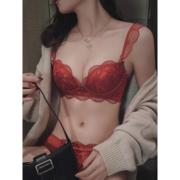 Glambody本命年内衣套装女小胸聚拢无钢圈文胸乳胶红色结婚新年属牛胸罩682188 酒红色【套装】 70A