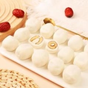 16日0点：果绅士 新疆红枣巴旦木夹心奶枣 250g