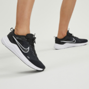 10日20点：Nike 耐克男式 运动缓震跑步鞋DD9293-001