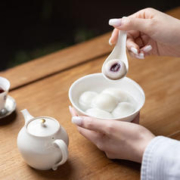 大桥道 随心果园 草莓 蓝莓 黑芝麻 榴莲汤圆 早餐食材 夜宵 甜点 柔情蓝莓（1袋）