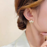 VENUS ADELINE 山茶花淡水珍珠耳环女银针耳钉