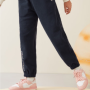 Hush Puppies 暇步士 女童裤子