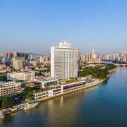 【双11】广州白天鹅宾馆1-2晚城景房米其林美食套餐