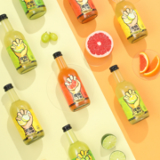 哪吒捏爆一颗柠复合果汁玻璃瓶饮料青柠血橙双柚汁夏季水果味饮品