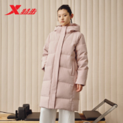 PLUS会员：XTEP 特步 女款连帽羽绒服 877428190039 豆皮粉 XL