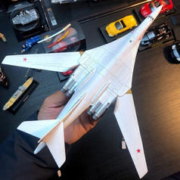 中精质造 白天鹅图160战略轰炸机 合金模型 机翼联动+全机身合金+灯光+支架底座