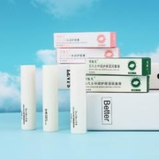 天降1到手 凡士林补水保湿润唇膏