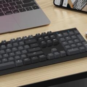京东京造 k10 104键 蓝牙双模机械键盘 黑色 佳达隆G轴红轴 单光