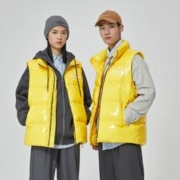 国货美特斯邦威亮面羽绒服情侣装马甲