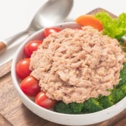 渔人百味 金枪鱼罐头175g*6/1即食海鲜水产水浸低脂吞拿鱼代餐油浸罐装速食 水浸金枪鱼松200g*1袋