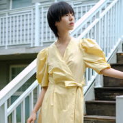 broadcast 播 夏气质简约V领泡泡袖侧边绑带收腰连衣裙女BDP2LD0048