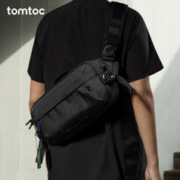 tomtoc 机能斜挎包男士包包单肩包潮流休闲防泼水挎包可收纳iPad/Switch 曜石黑 5.5L