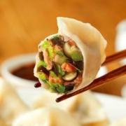 思念 手打天下 菌菇三鲜水饺 400g