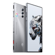 nubia努比亚 红魔8S Pro全面屏下5G游戏手机 12GB+512GB
