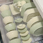 京东百亿补贴：尚行知是 奶油风碗碟套装 4人食18件配汤碗