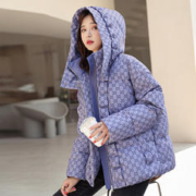 YAYA 鸭鸭羽绒服 经典抗寒羽绒服女短款时尚连帽印花宽松保暖外套女士羽绒服