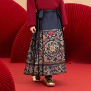 茵曼（INMAN）童装年服长款系带国风女童马面裙中大童2023冬装新儿童半身裙 宝蓝色-马面裙3834211 120cm
