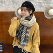 GLO-STORY 围巾女 秋冬日系流苏千鸟格 长款仿羊绒保暖披肩两用围脖礼盒装 WWJZ944114 黑+米