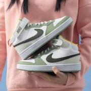 88VIP会员：NIKE 耐克 女鞋新款大童运动鞋中帮板鞋复古撞色休闲鞋FV3649-171