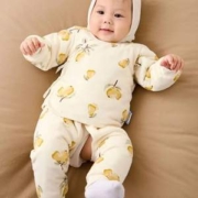 童泰 新生儿套装 纯棉夹棉和服上衣裤子