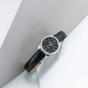 天梭（TISSOT）瑞士手表 力洛克系列皮带机械女士手表T41.1.123.57