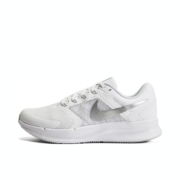Nike RUN SWIFT 3 公路跑步鞋