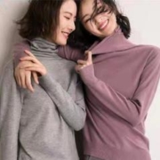 圆领女毛衣短款宽松柔软针织衫