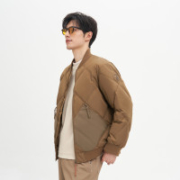 7日20点：BOSIDENG 波司登 拼接菱格纹 轻薄羽绒外套